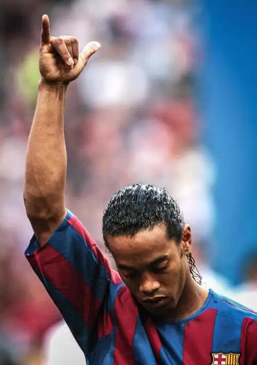 维拉在周中 维拉在周中